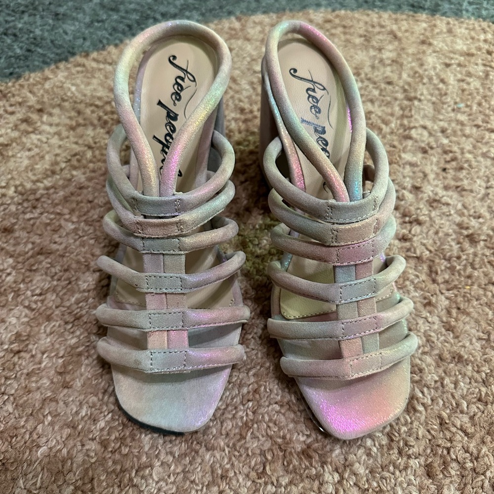 NWT Free People Colette Cinched  Strappy Block Heels in Metallic Rainbow Sz 36.5 - Picture 2 of 6